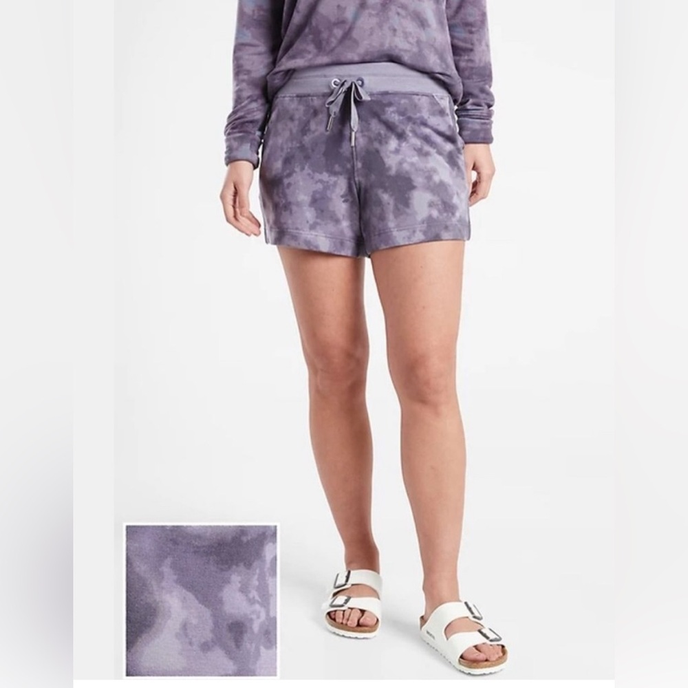 NWT ATHLETA 2X Balance Printed  4" Shortie